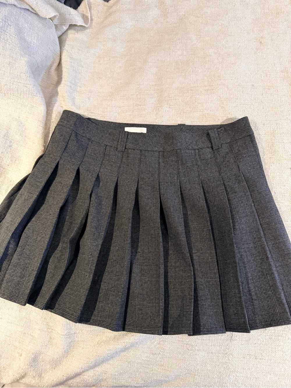 H&M Charcoal Grey Pleated Mini Skirt Size 12 Preppy Y2K